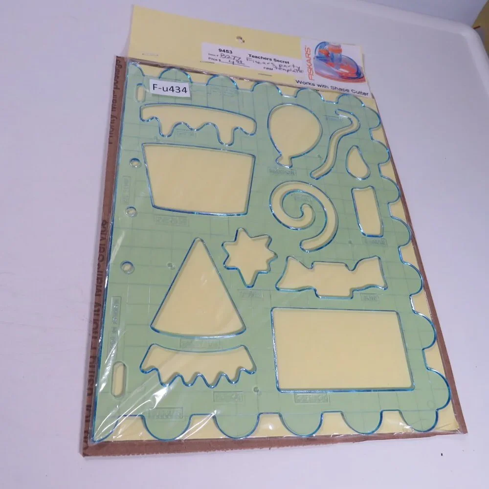 FISKARS “Shape Template” (4) Celebration, Tags, Baby, Windows